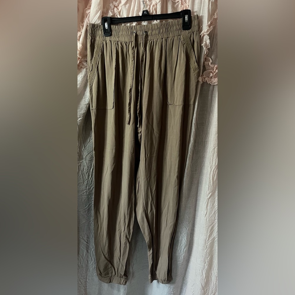 Pink Rose Olive Brown Elastic waist joggers size XL